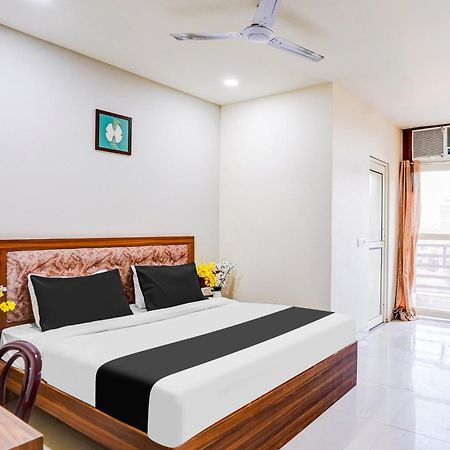 Super Collection O Sector 104 Noida Hotel Exterior foto