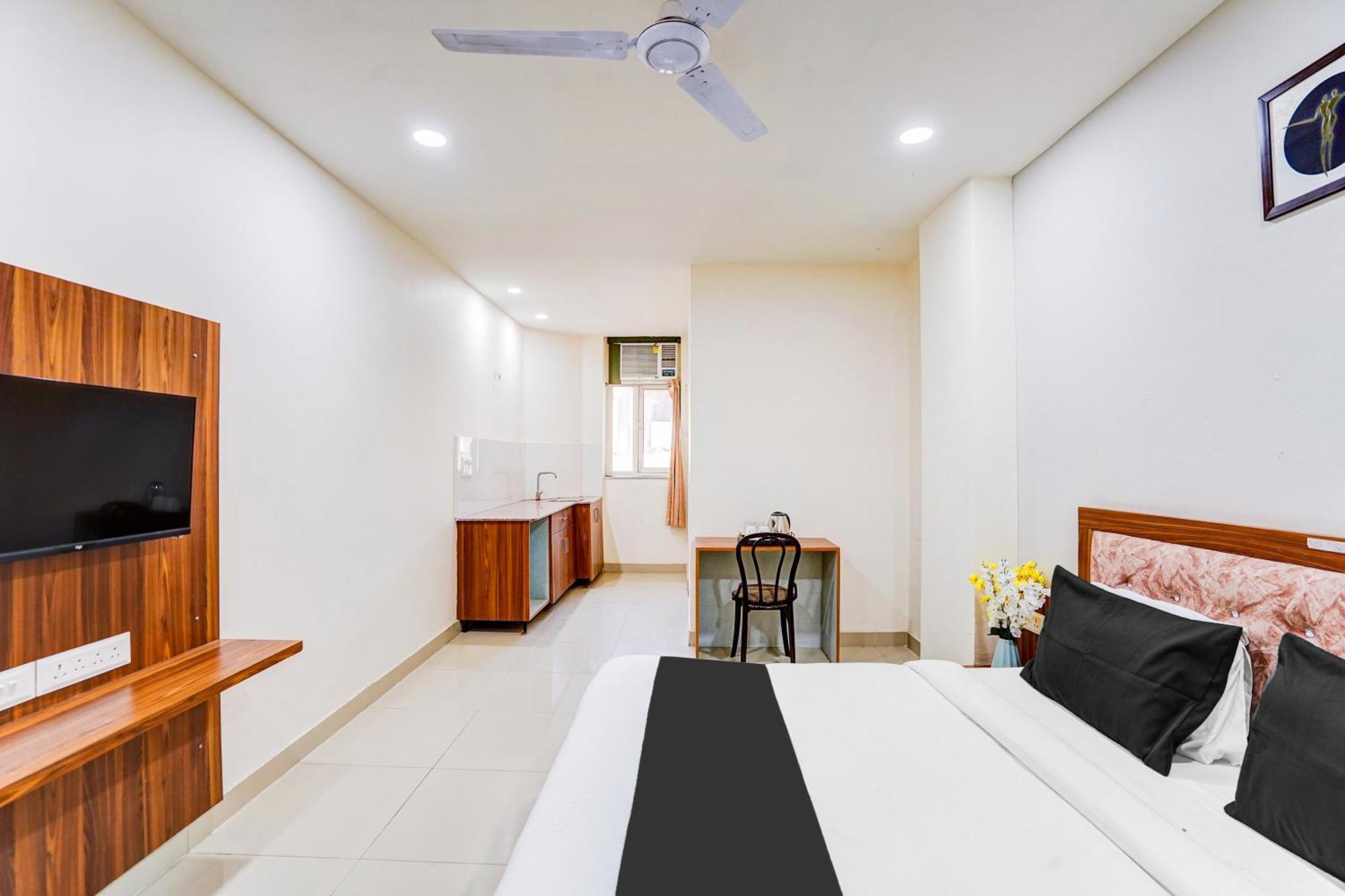 Super Collection O Sector 104 Noida Hotel Exterior foto