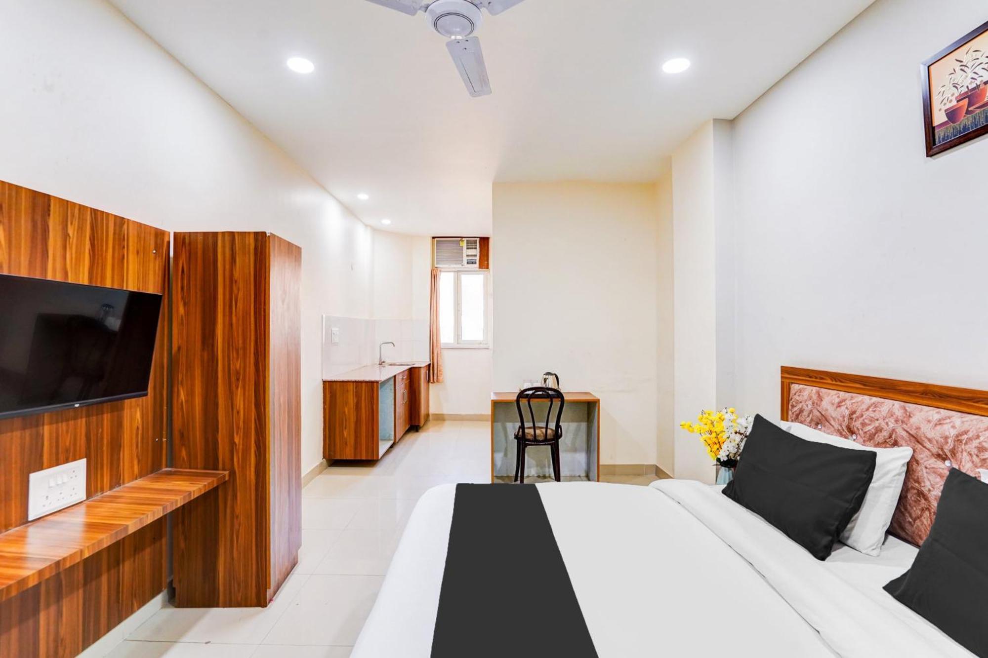Super Collection O Sector 104 Noida Hotel Exterior foto