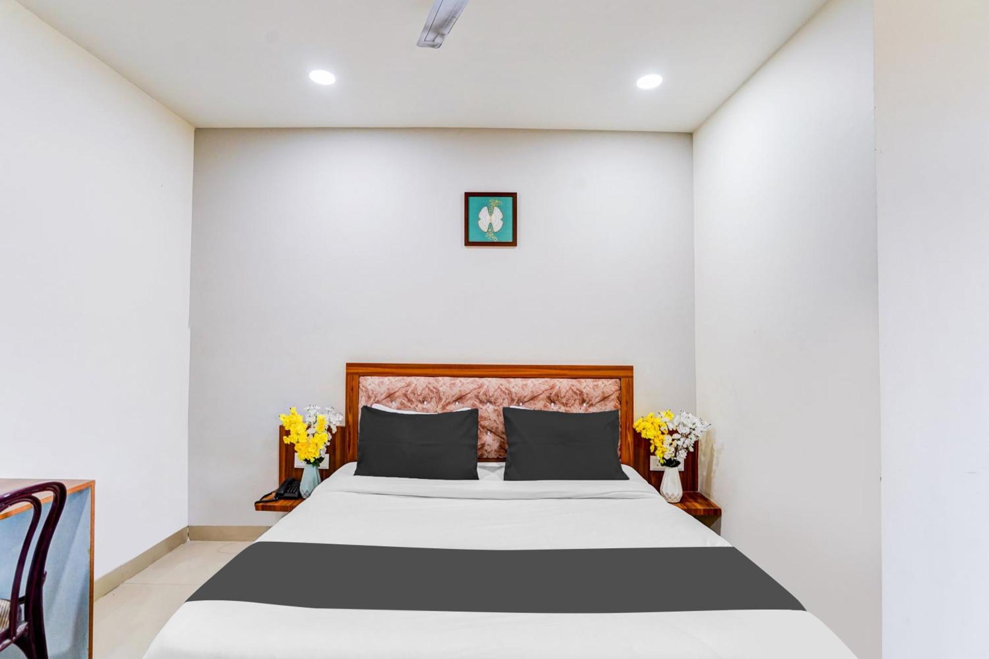 Super Collection O Sector 104 Noida Hotel Exterior foto